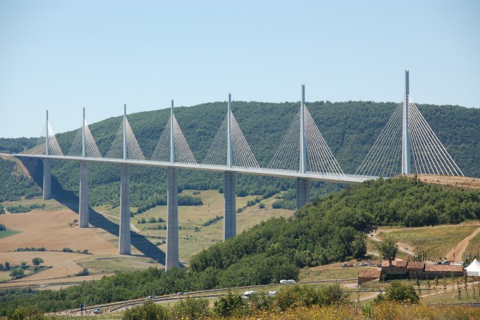 Millau Viaduct во Франции