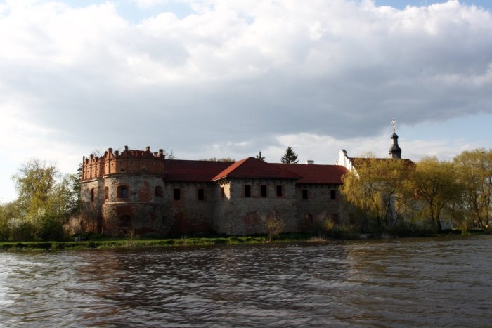 Староконстантиновский замок
