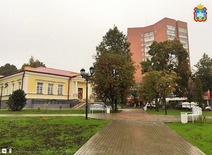 Рябиновый сквер литературный квартал Орел