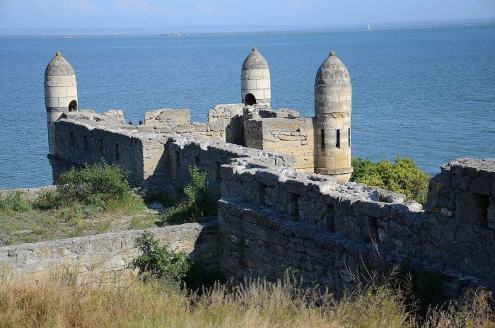 Крым Керчь крепость Еникале