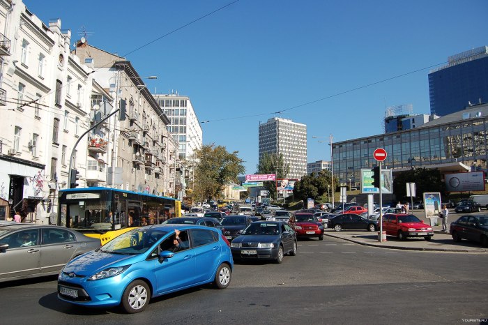 Эспланадная улица Киев