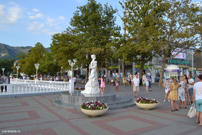 Геленджик Центральный сквер