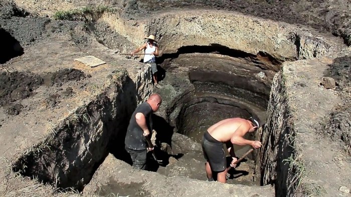 Копатели янтаря в Калининградской