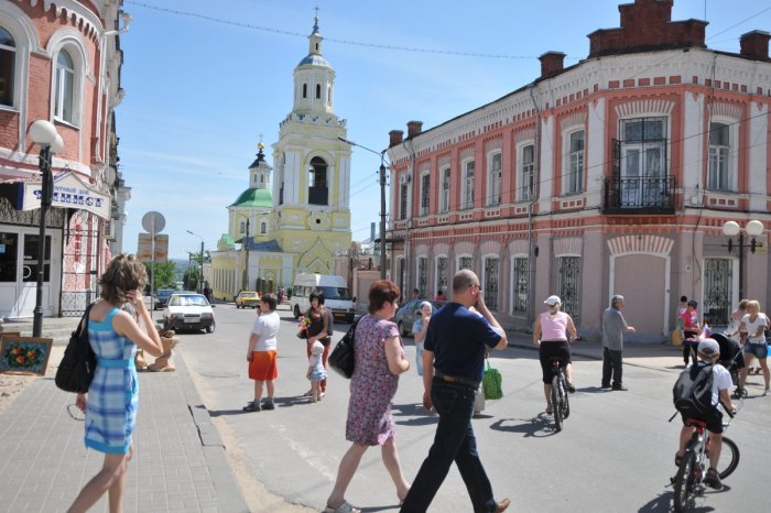 Численность населения в Ельце Липецкой области