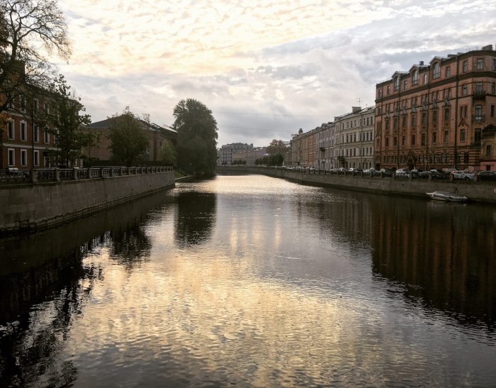 Фото Галерная вечером