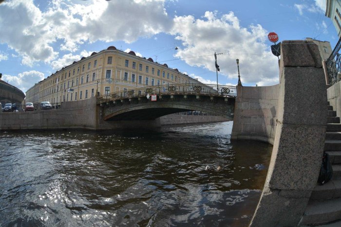 Мойка Петербург большой Конюшенный мост