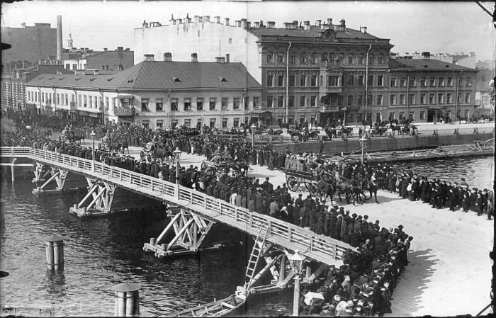 Египетский мост в Санкт-Петербурге 19 век