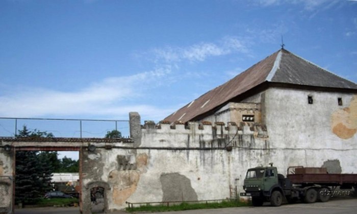 Замок Нойхаузен Калининградская область