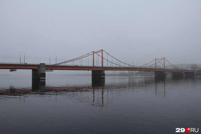 Кузнечевский мост Архангельск яхты