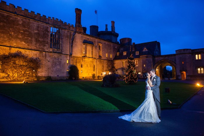 Замок отель в Лондоне Bovey Castle