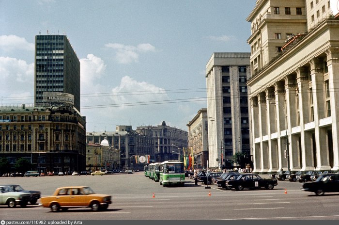 Манежная площадь 1980