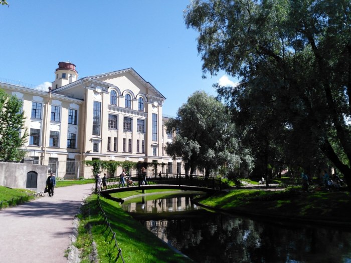 Юсуповский сад СПБ