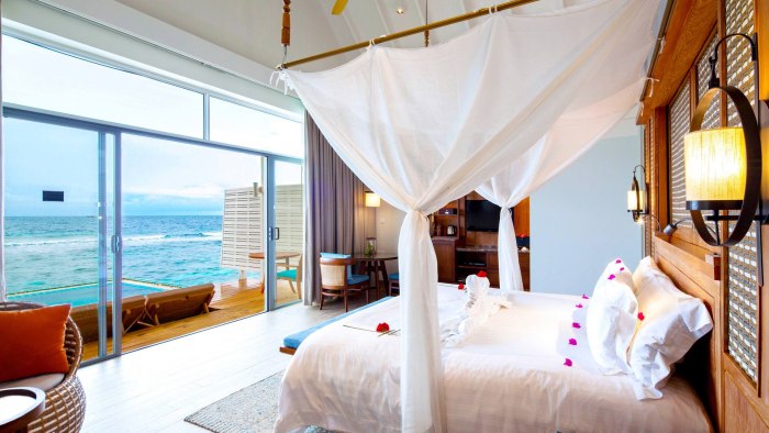 Centara Grand Island Resort & Spa