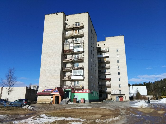 Смоленская область, Ярцево, Ольховская ул., 11