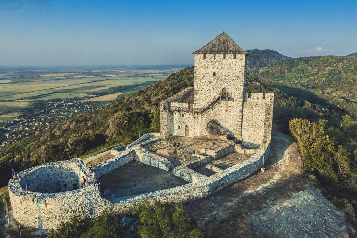 Вршацкий замок Сербия