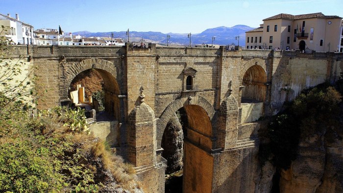 Мост Puente nuevo Ronda