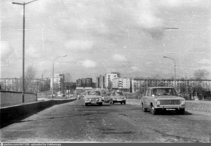 Народная улица в Ленинграде