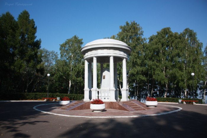 Город Ульяновск Винновская роща беседка Гончарова