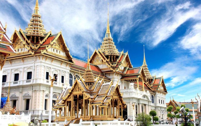 Bangkok Palace