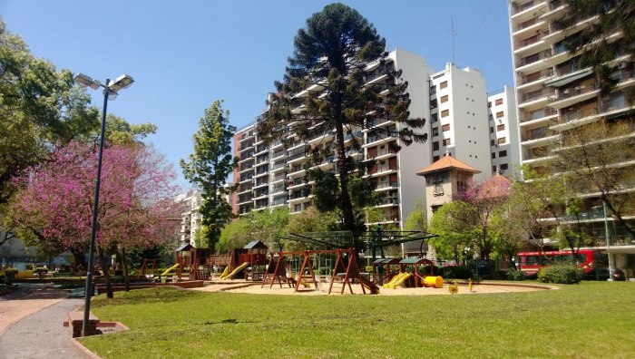 Parque Rivadavia Буэнос Айрес