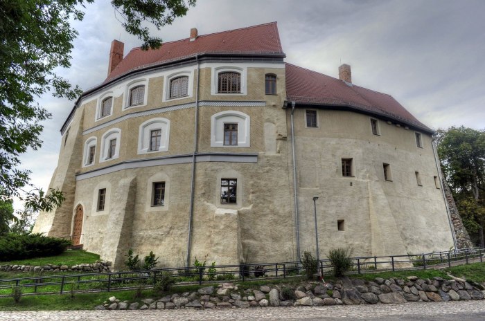 Замок Рослау Германия