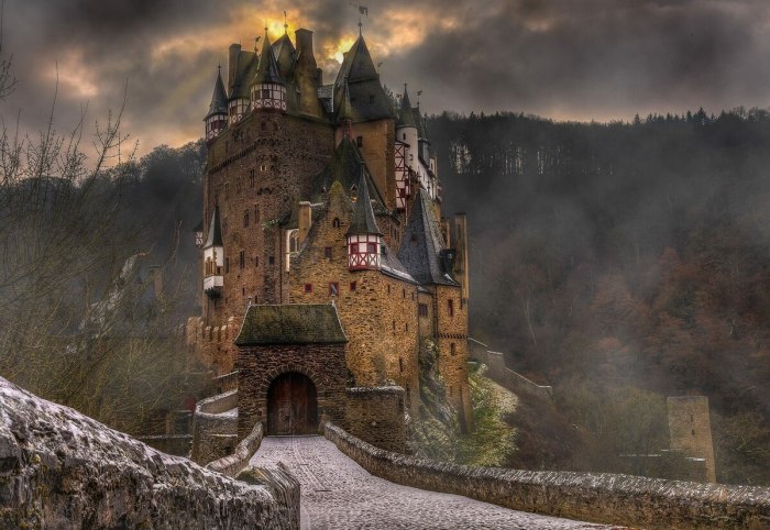 Замок Эльц, Виршем, Германия