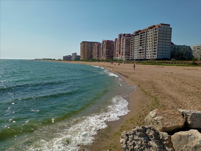 Каспийское море Махачкала пляж