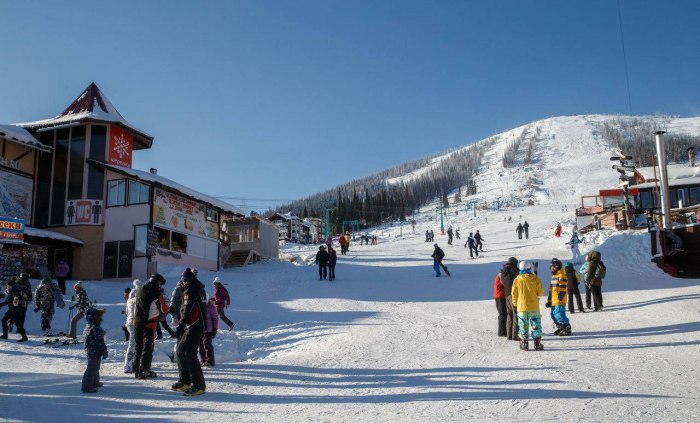 Гора зеленая Шерегеш