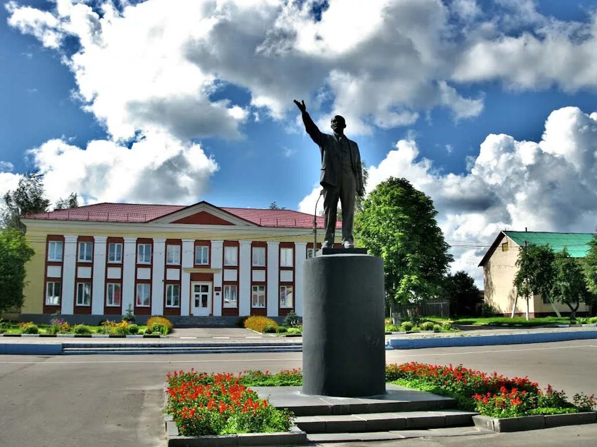 Городок Белоруссия. Городок Витебская область. Городок (город, Белоруссия). Памятник Ленину в Беларуси.