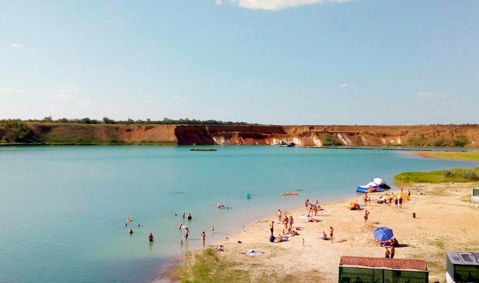 Голубое озеро село Самарское Ростовская область