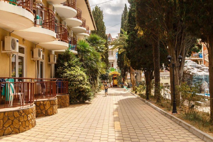 Грейт Кипарис Адлер