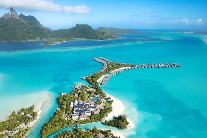 Остров Бора-Бора (Bora-Bora)