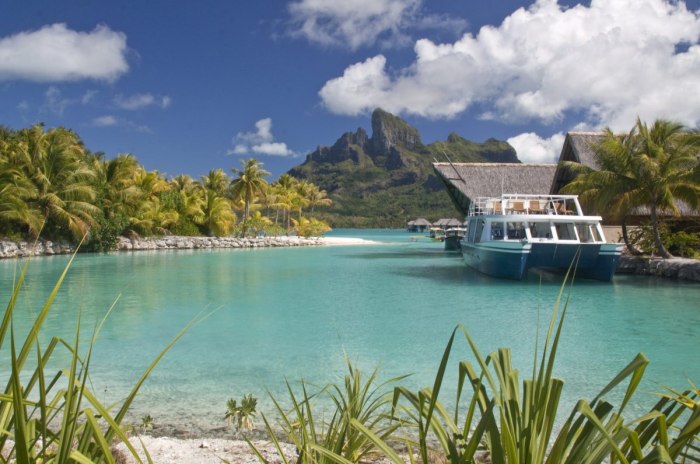 Papeete Tahiti Temple Таити