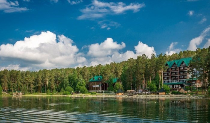 Озеро Тургояк Челябинская область золотой пляж