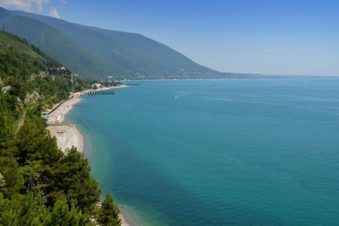 Черное море в Гаграх