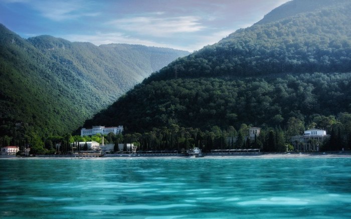 Гагра море горы
