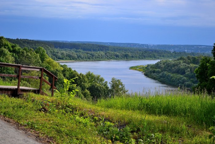 Таруса берег Оки