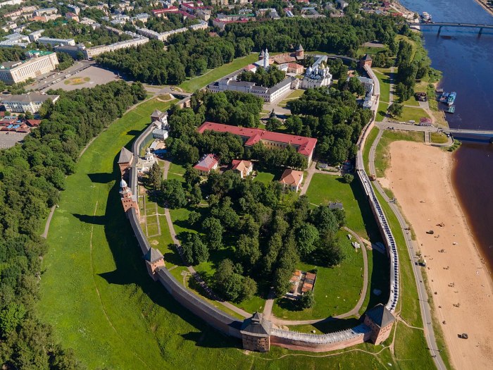 Новгородский Кремль вид сверху