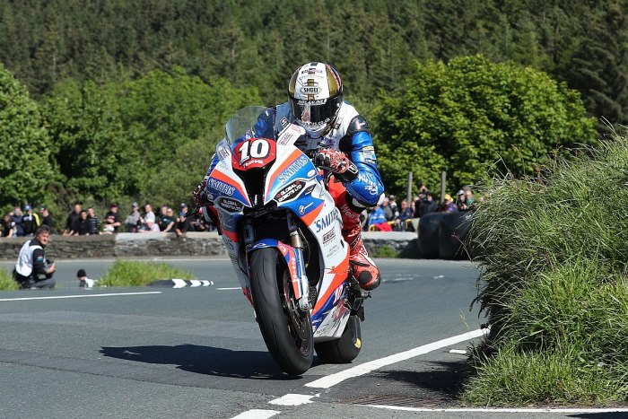 Isle of man TT 2022