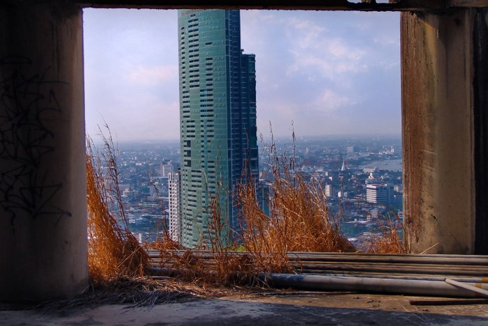 49-Этажный небоскреб Sathorn unique
