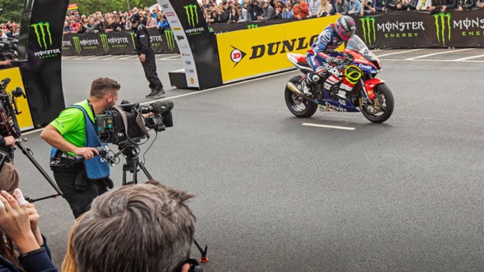 1 Crown Isle of man 2022 TT