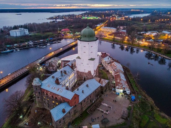 Выборгский замок Выборг