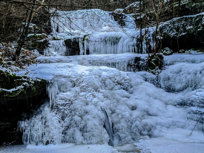Водопад в Молдове