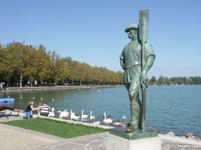 Балатонфюред памятник