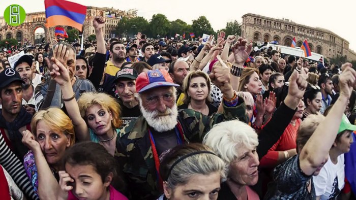 Бархатная революция в Армении