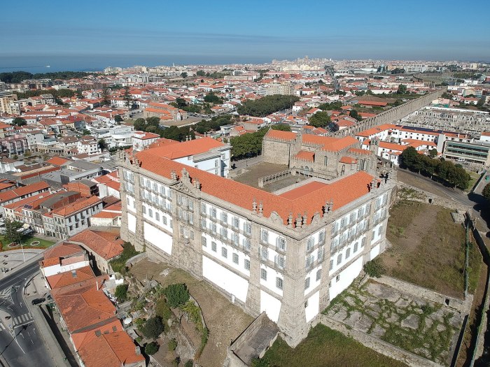 Санта Клара Варзим