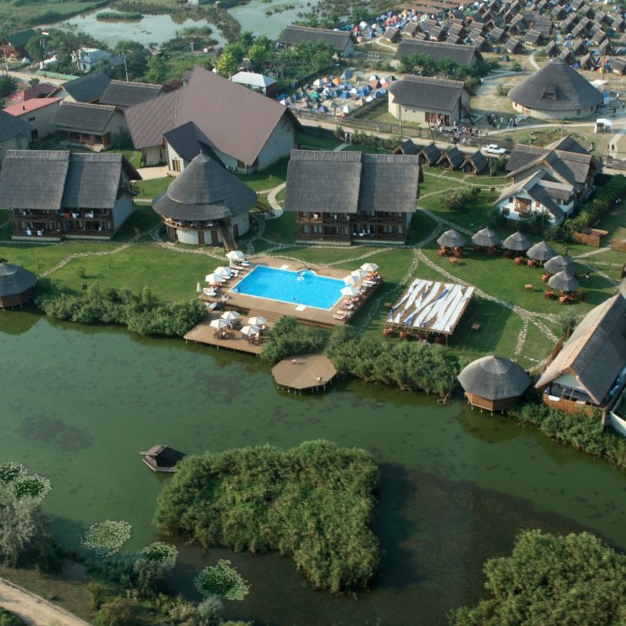 Green Village и Лопатинское
