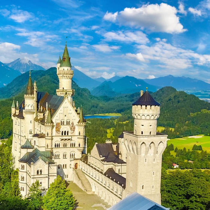 Замок Нойшванштайн Бавария Германия