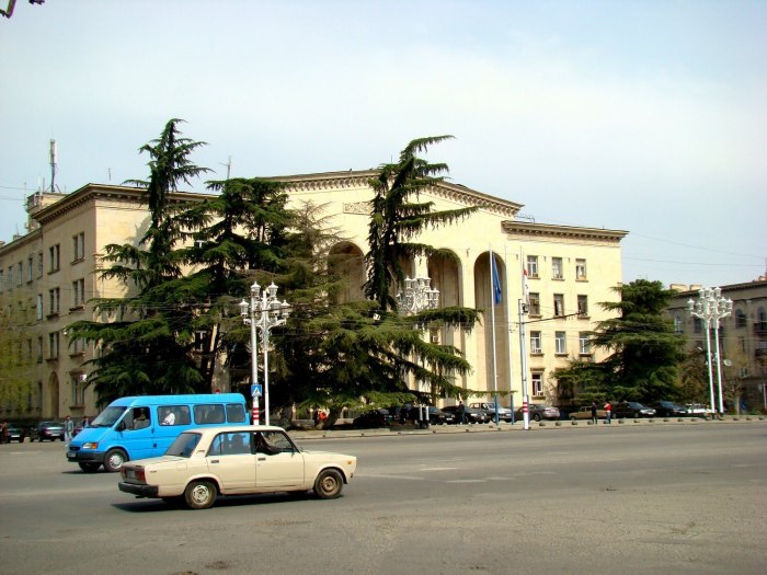 Рустави, ул Месхишвили