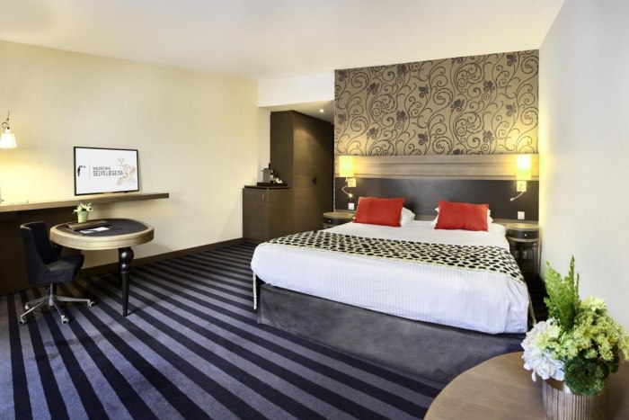 Hotel meaning
